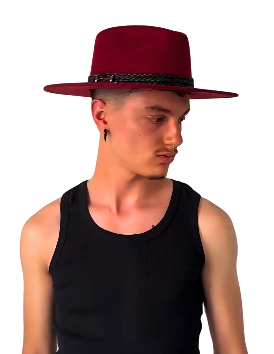 Sombrero en color vino de Autor, modelo DANTE.