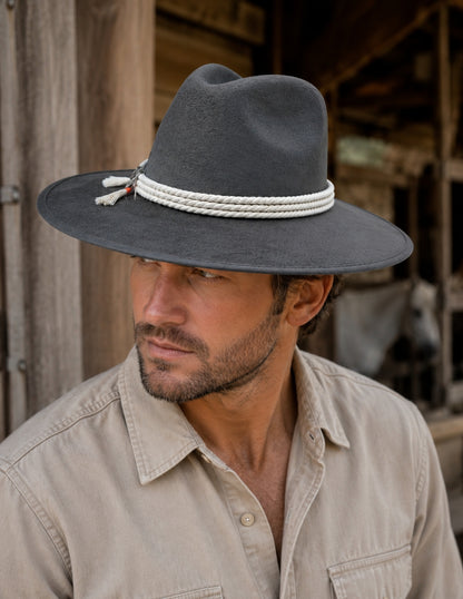 Sombrero de Autor color Gris Oxford, modelo BENJA.