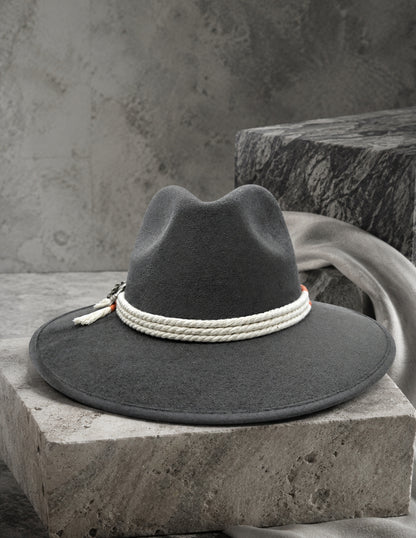 Sombrero de Autor color Gris Oxford, modelo BENJA.