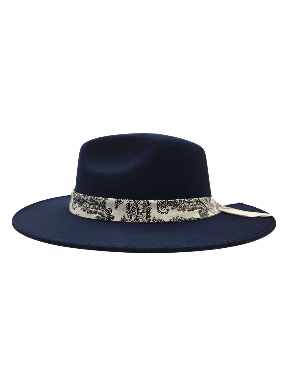 Sombrero de gamuza en color Azul Marino de Autor, modelo DANI.