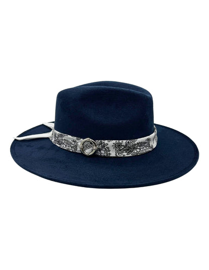 Sombrero de gamuza en color Azul Marino de Autor, modelo DANI.