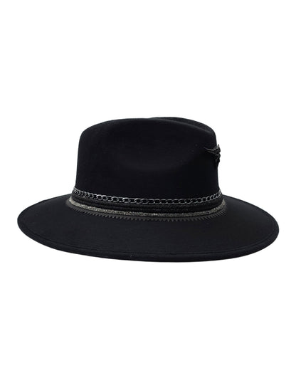 Sombrero THAURUS BLACK, Elegancia Rebelde con Horma Explorer.